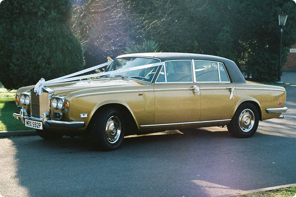 Rolls Royce - Side view